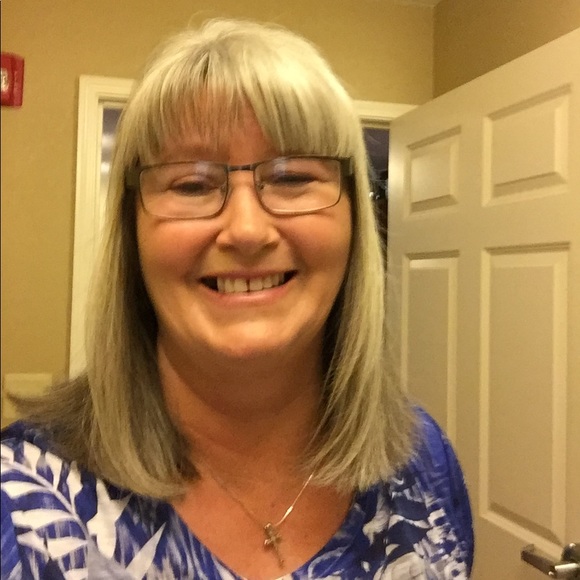 Meet your Posher, Patricia - Picture 1 of 1